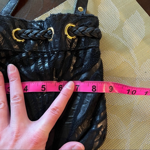 Braciano black crossbody purse with tassel - Picture 8 of 8